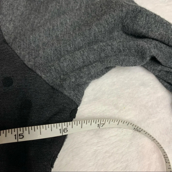 Loft outlet long sleeve top size small black/gray polka dot front panel - Picture 5 of 9